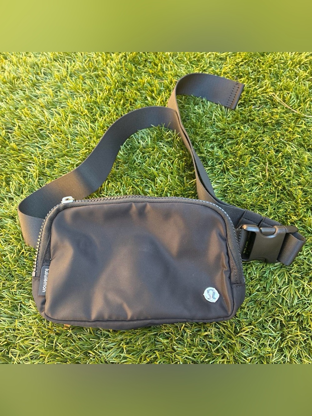 lululemon athletica Black Men's Waist/Crossbody Belt Bag